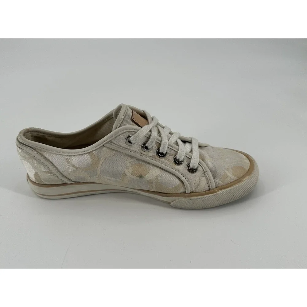 Coach Women's Beige/White Signature Print Lace Up Casual Shoes - Size 6.5B‎